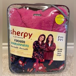 New Sherpy Kids/Youth Pink Full Zip Reversible Sherpa Hoodie NWT